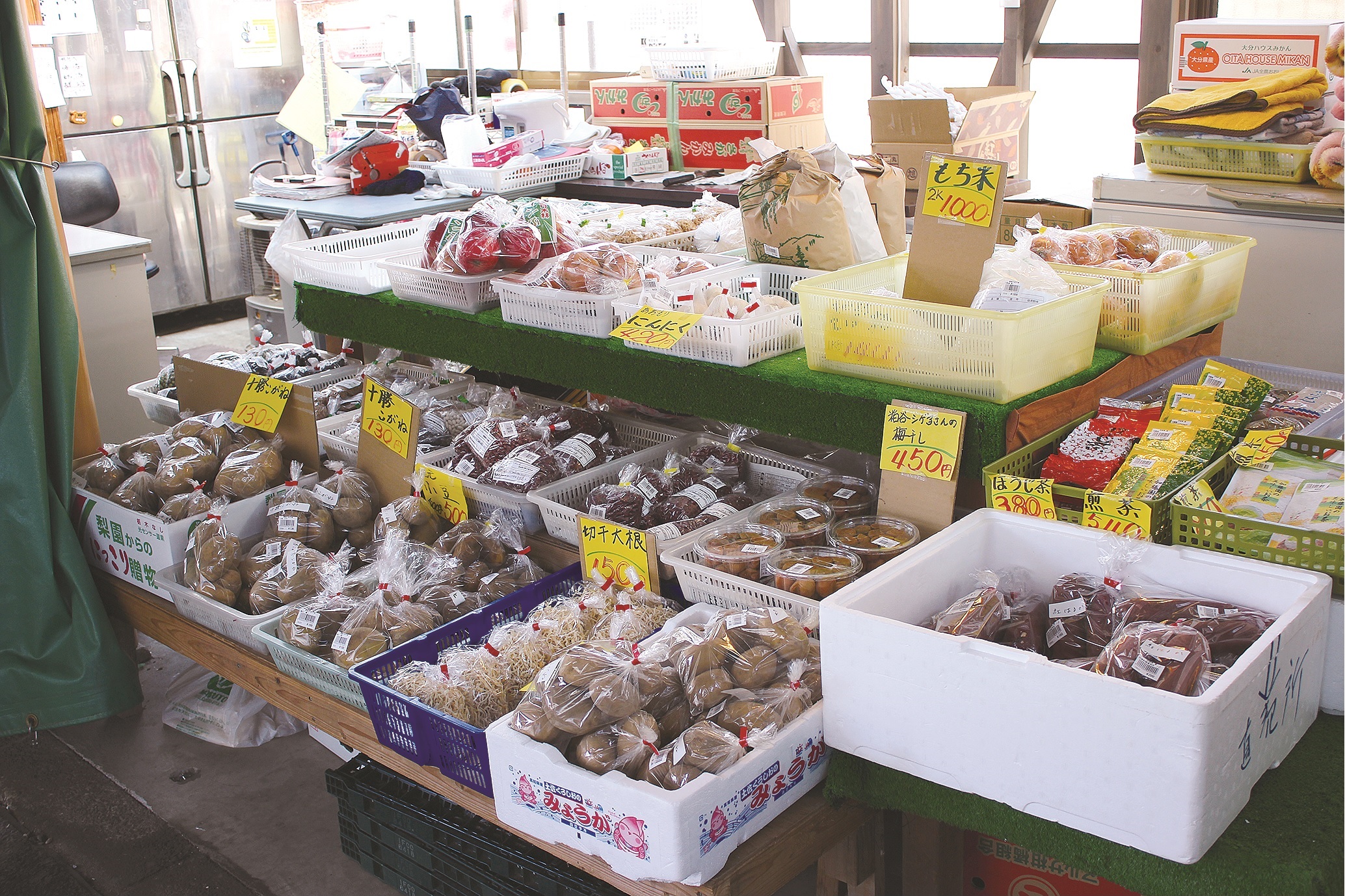 四季彩館 直売風景