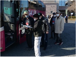 R7原子力災害広域避難訓練（避難バス等による移動）