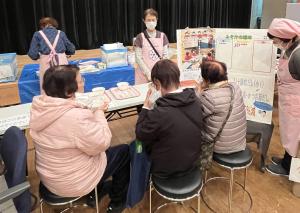 みそ汁試食ブース