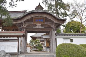 松吟寺山門